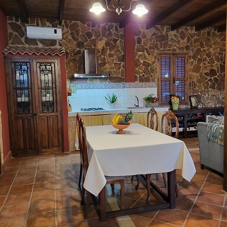 La Buganvilla, Descanso Entre Olivares Орначуелос Екстер'єр фото